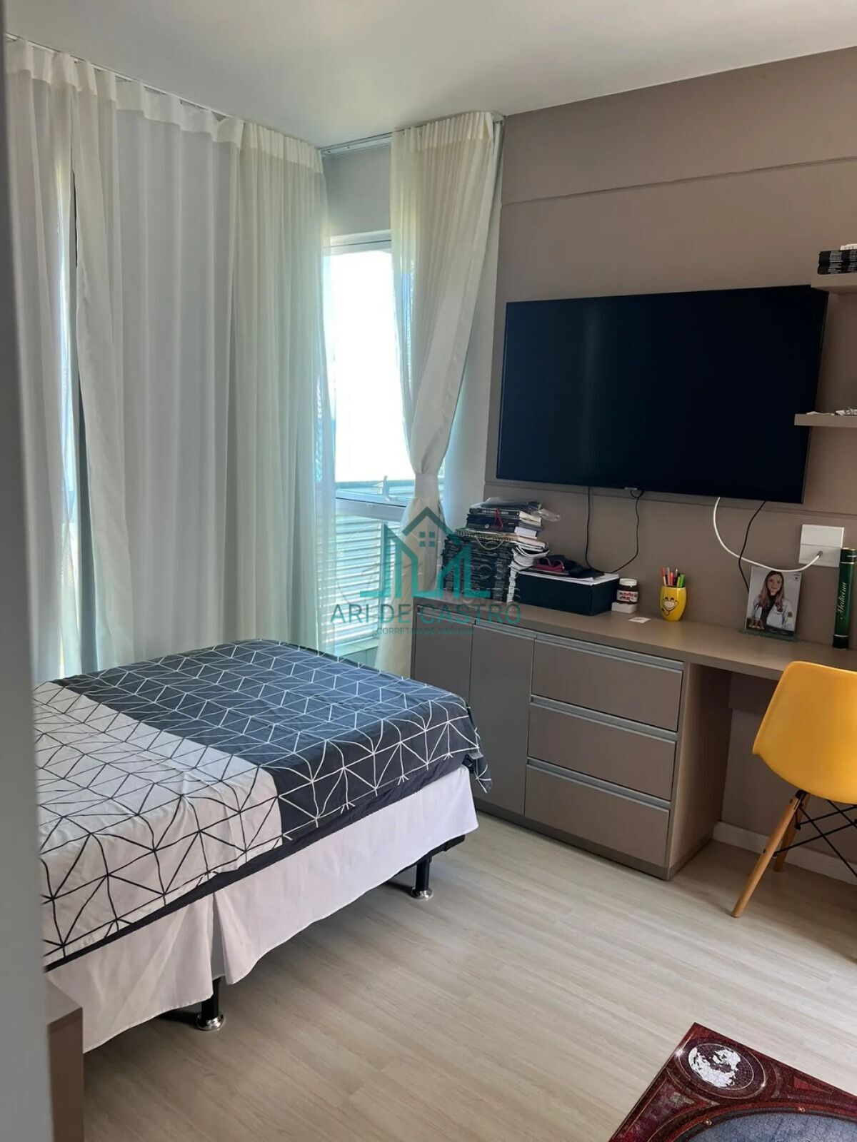 Apartamento à venda com 4 quartos, 205m² - Foto 10