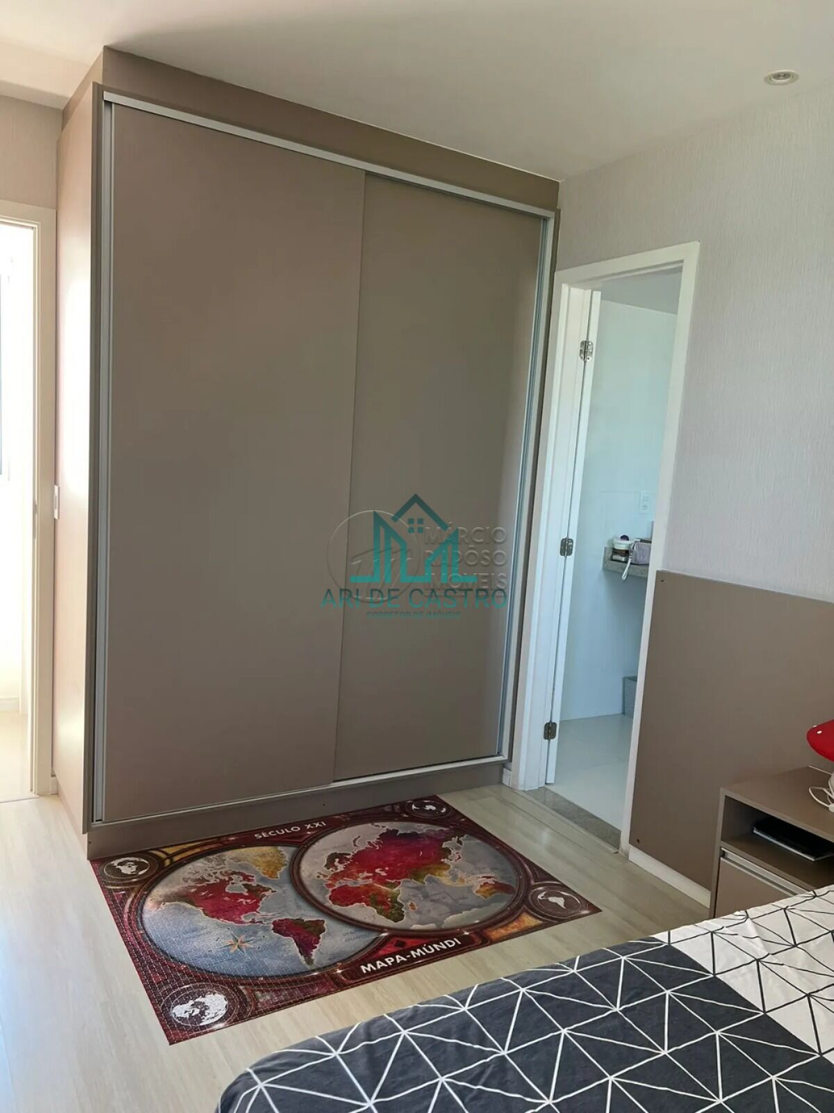 Apartamento à venda com 4 quartos, 205m² - Foto 15