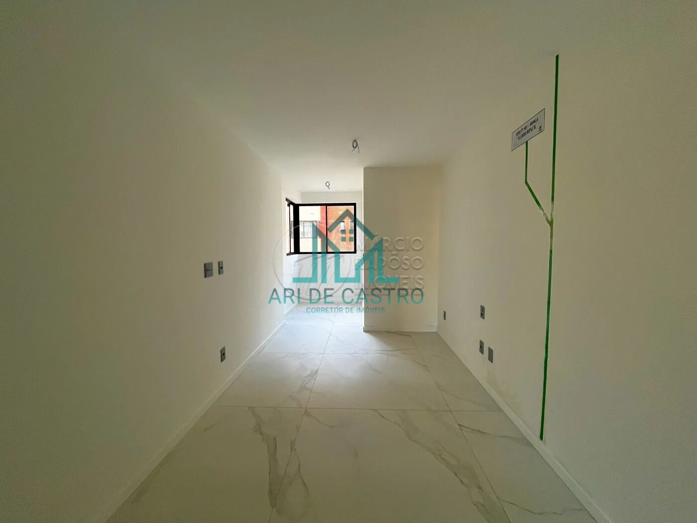 Apartamento à venda com 3 quartos, 121m² - Foto 12