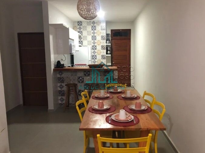 Casa à venda com 2 quartos, 80m² - Foto 4