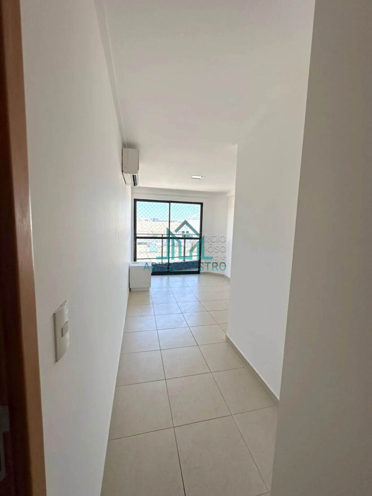 Apartamento à venda com 3 quartos, 141m² - Foto 8