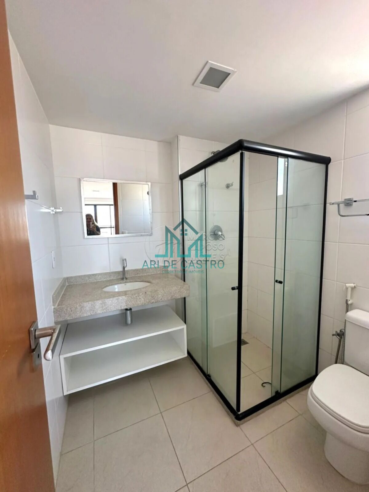 Apartamento à venda com 3 quartos, 141m² - Foto 10