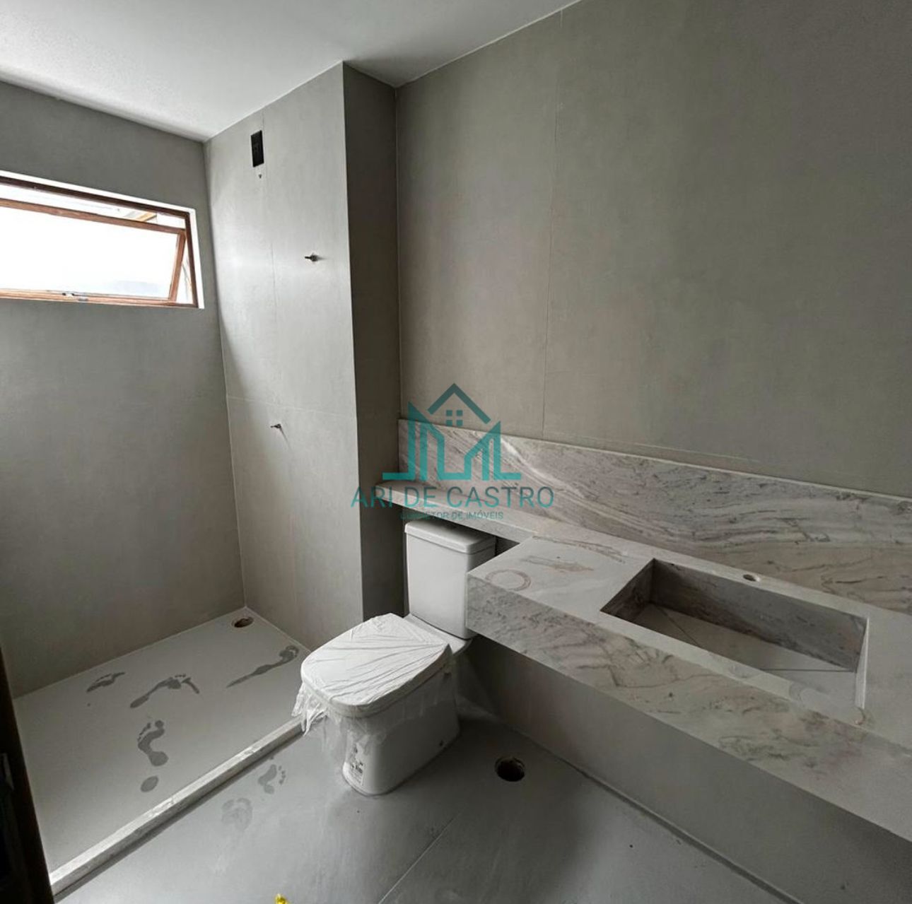 Casa à venda com 5 quartos, 325m² - Foto 35