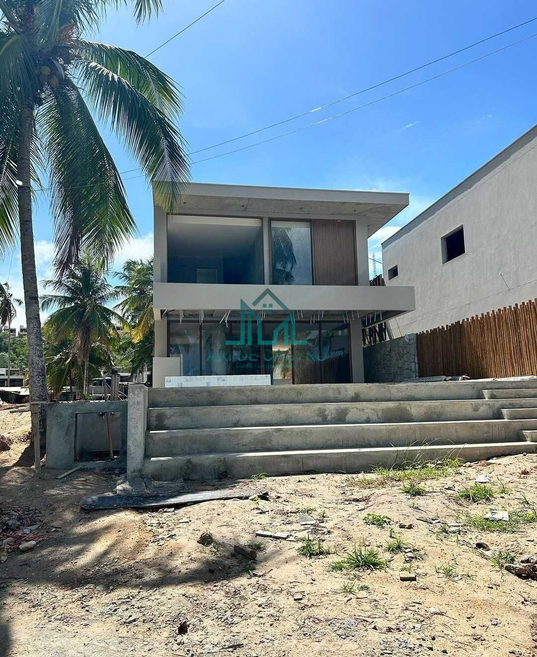 Casa à venda com 5 quartos, 325m² - Foto 12