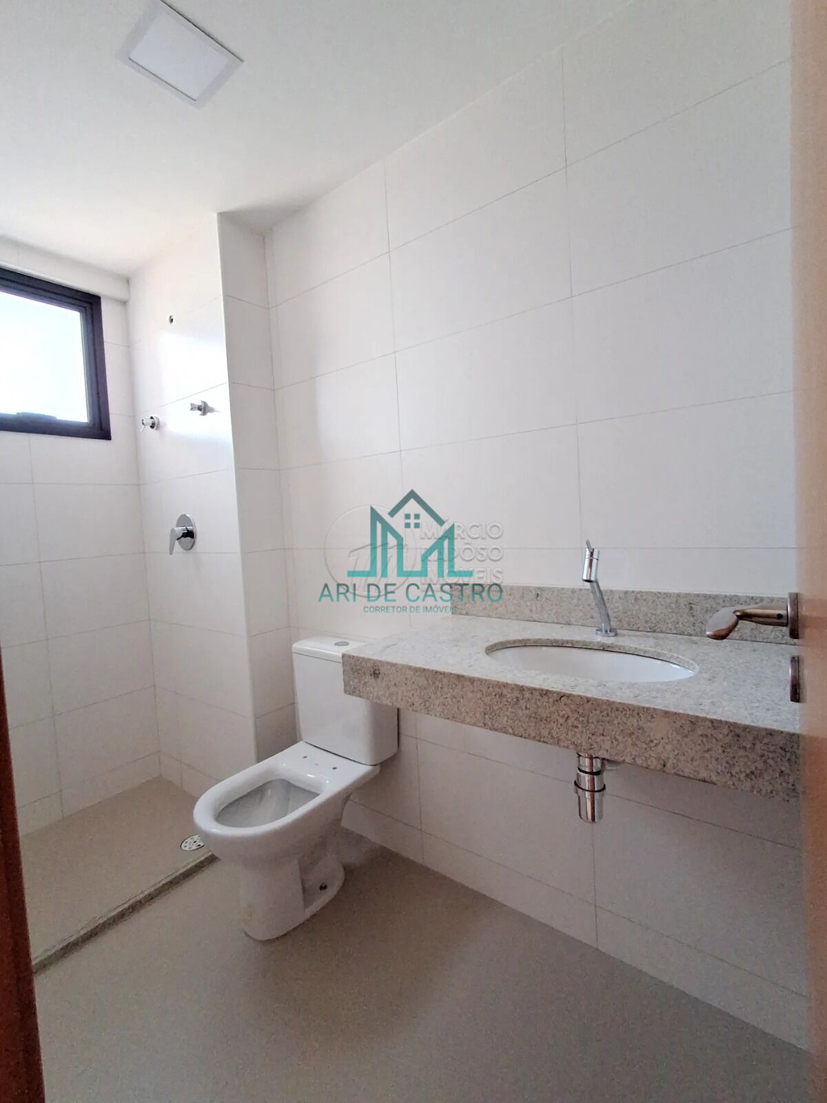 Apartamento à venda com 3 quartos, 147m² - Foto 6