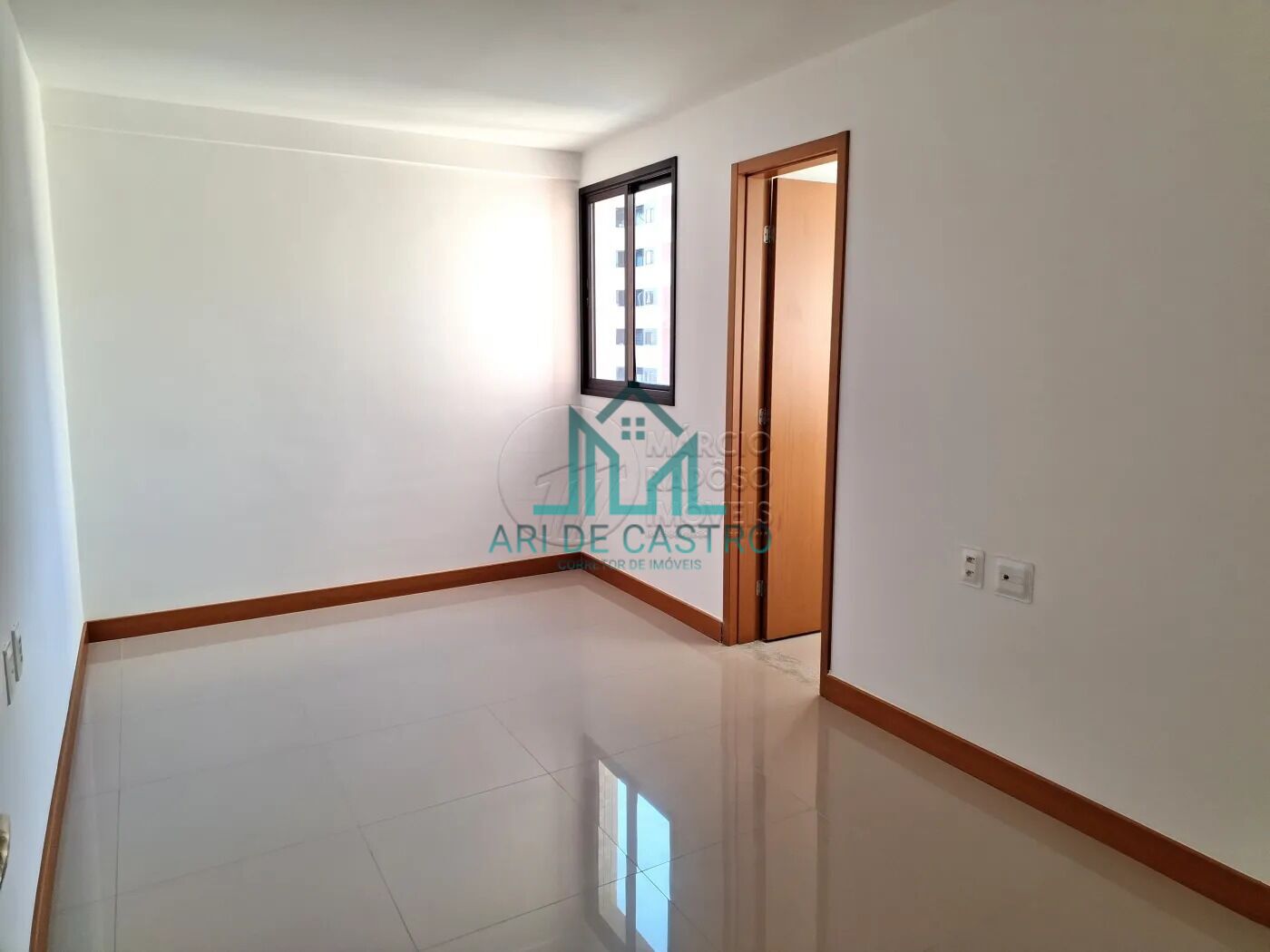 Apartamento à venda com 3 quartos, 147m² - Foto 5