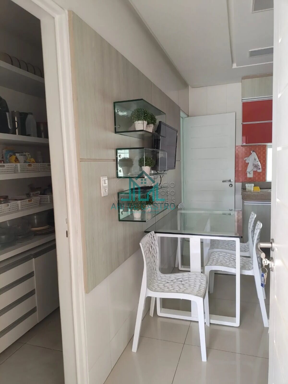 Casa de Condomínio à venda com 4 quartos, 288m² - Foto 14