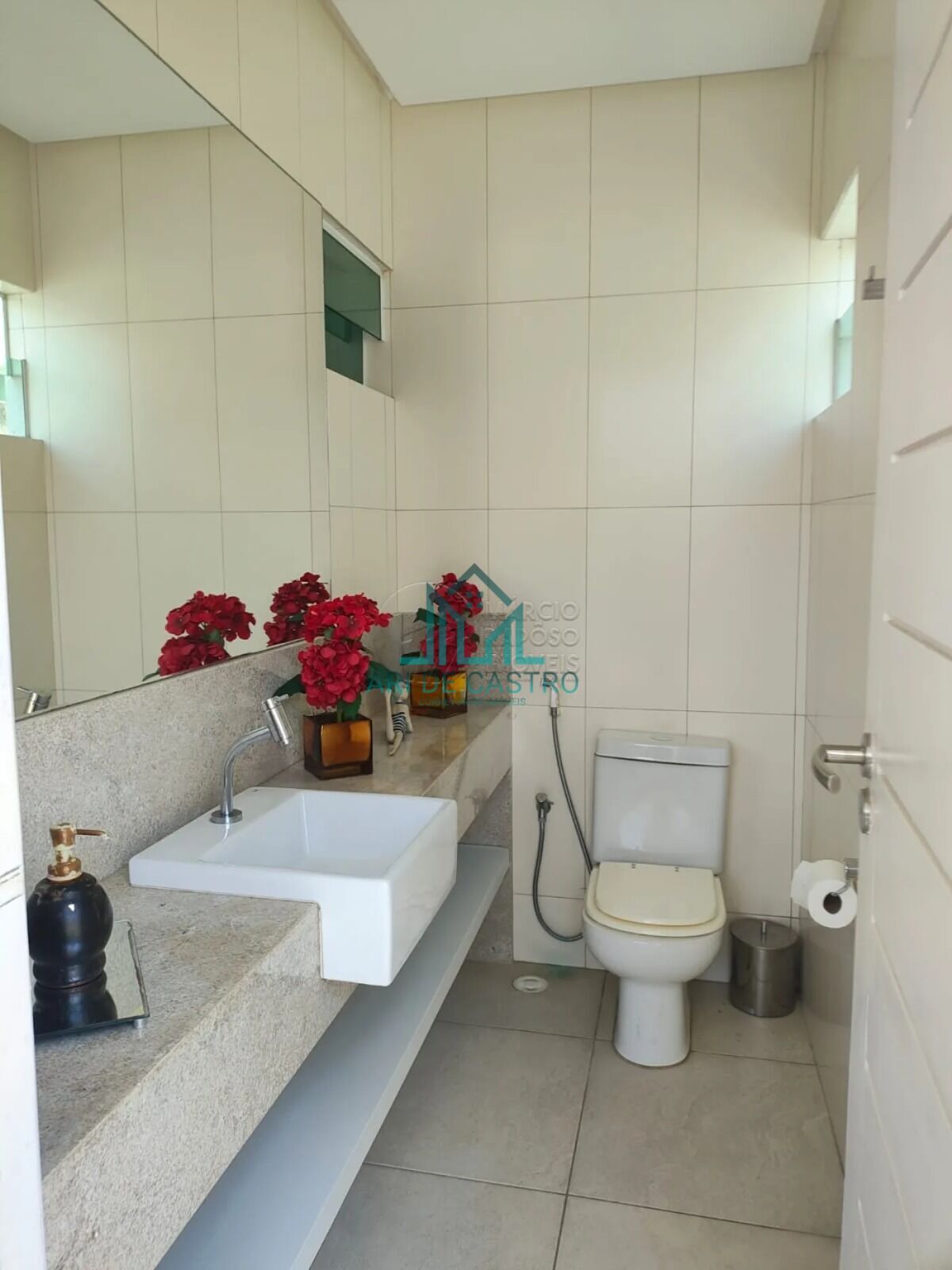 Casa de Condomínio à venda com 4 quartos, 288m² - Foto 26