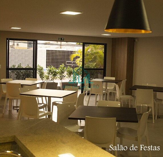 Apartamento à venda com 2 quartos, 62m² - Foto 4