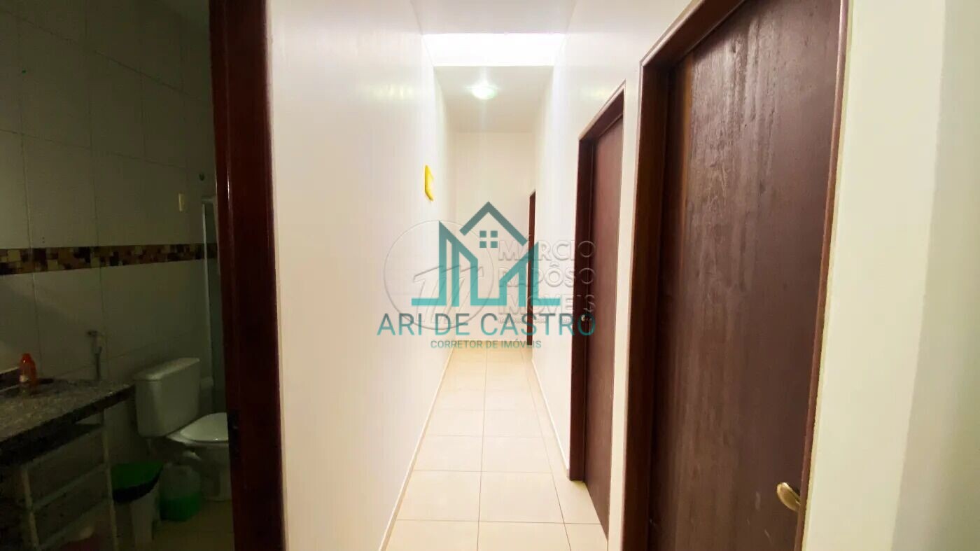 Casa à venda com 3 quartos, 180m² - Foto 4