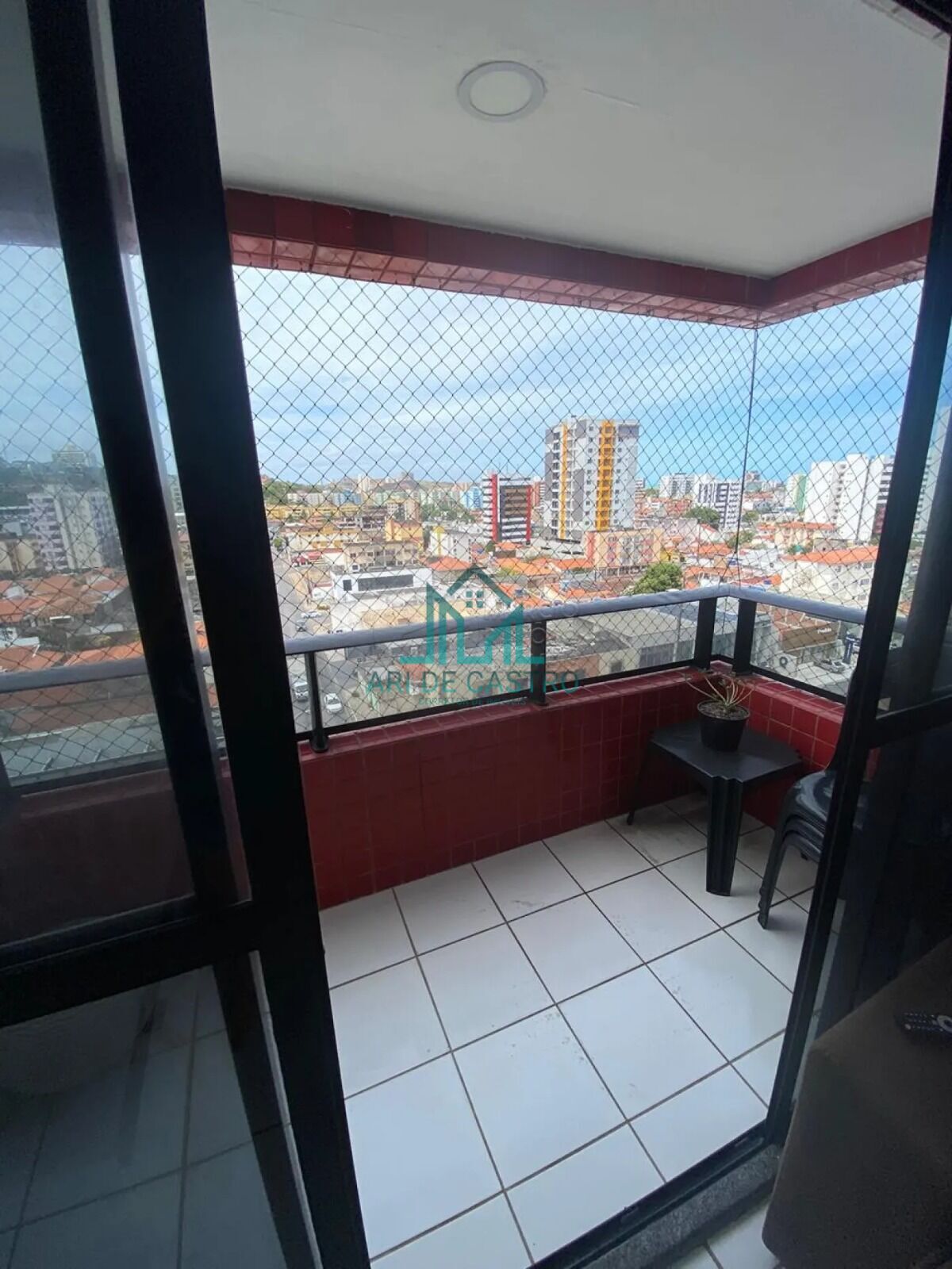 Apartamento à venda com 3 quartos, 76m² - Foto 3