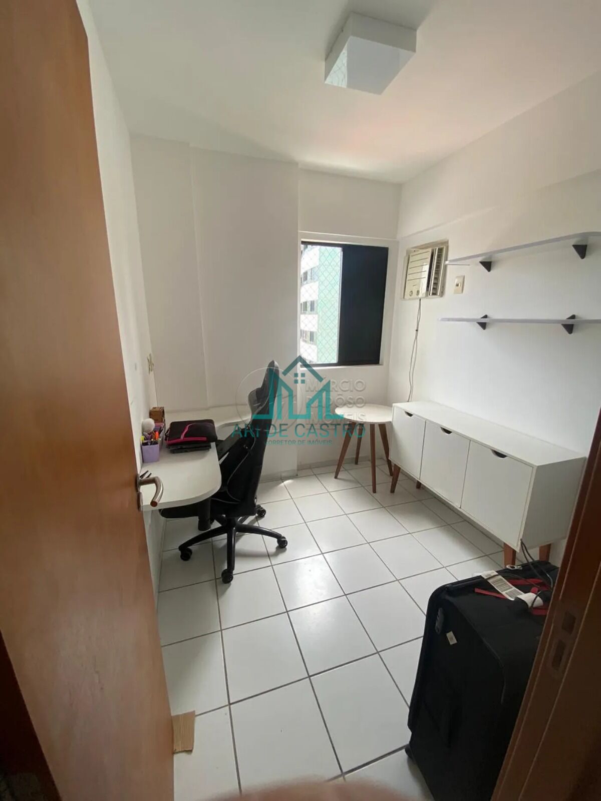 Apartamento à venda com 3 quartos, 76m² - Foto 5