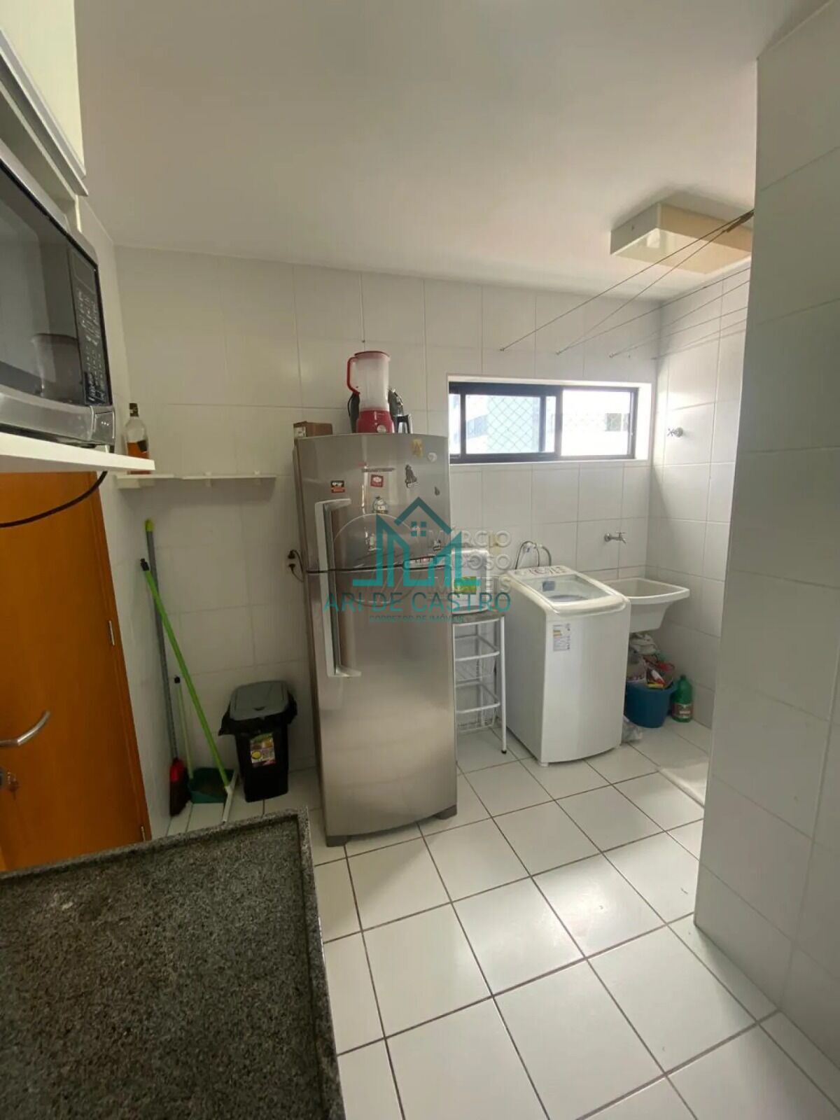 Apartamento à venda com 3 quartos, 76m² - Foto 9