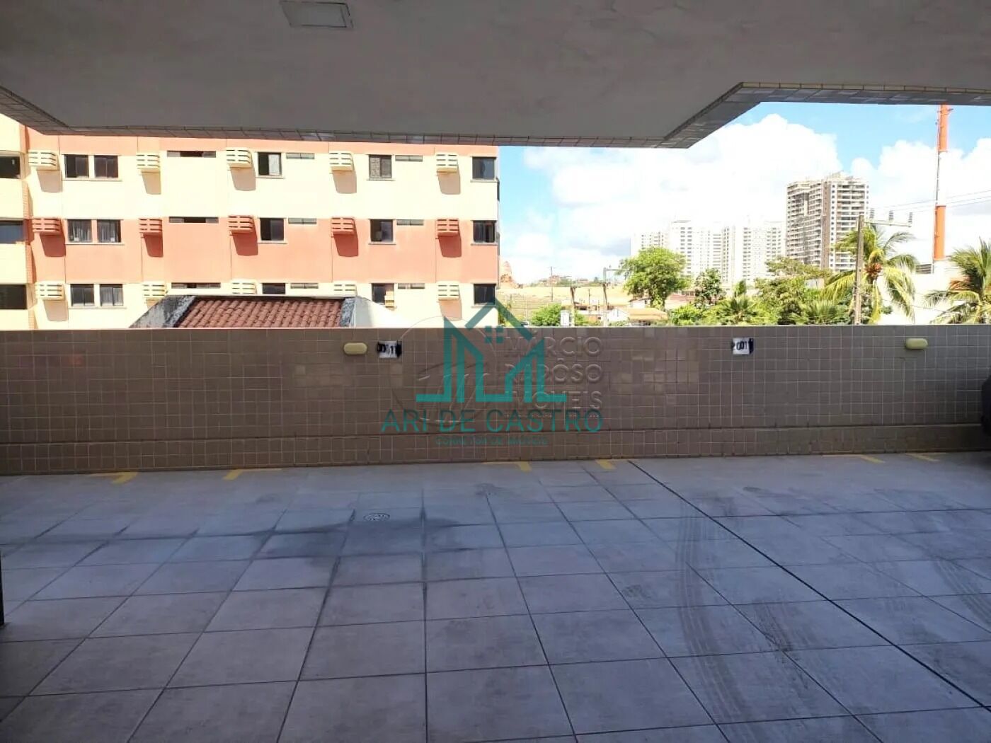 Apartamento à venda com 2 quartos, 63m² - Foto 27