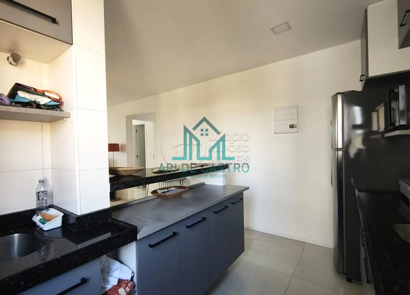 Apartamento à venda com 2 quartos, 63m² - Foto 9