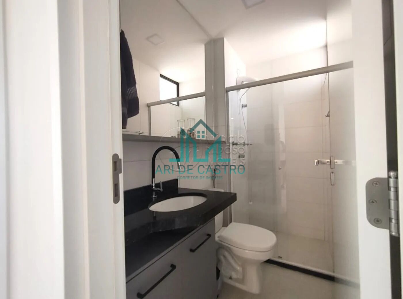 Apartamento à venda com 2 quartos, 63m² - Foto 12