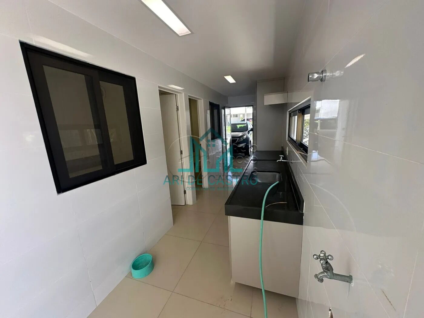 Casa à venda com 6 quartos, 600m² - Foto 39