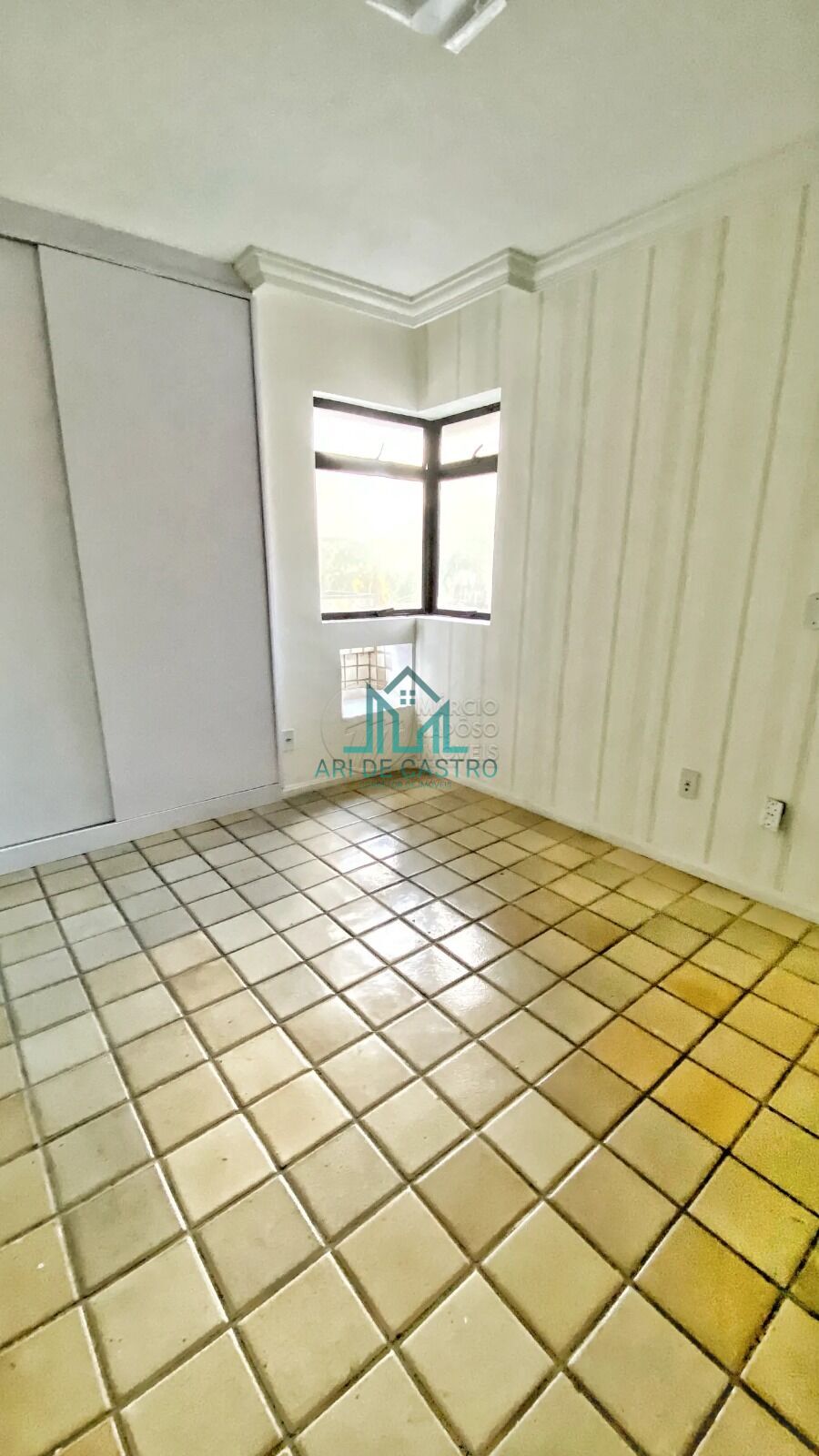 Apartamento à venda com 3 quartos, 131m² - Foto 14