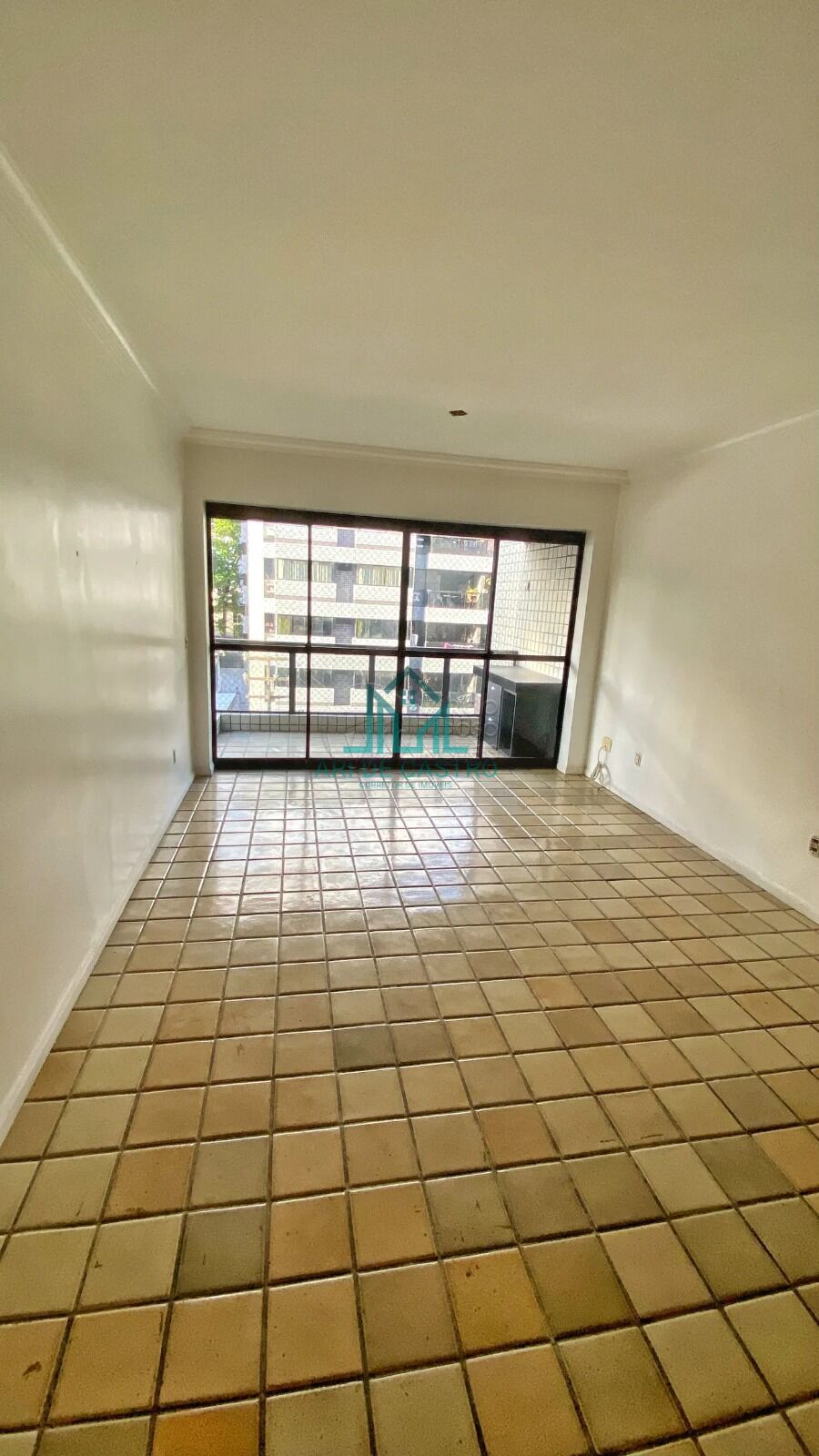 Apartamento à venda com 3 quartos, 131m² - Foto 7