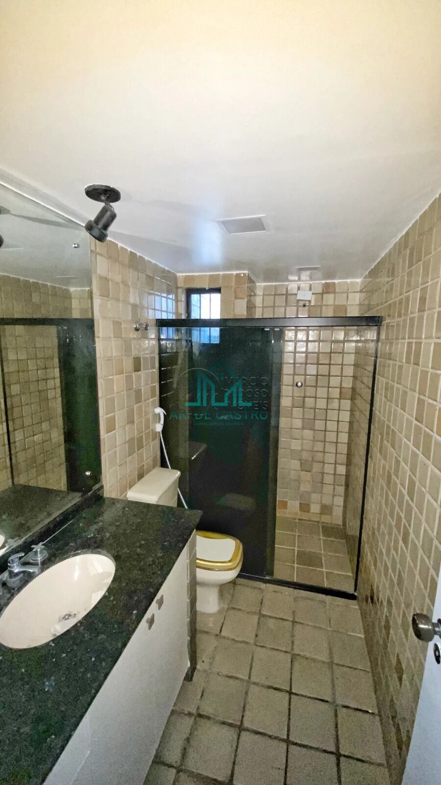 Apartamento à venda com 3 quartos, 131m² - Foto 13