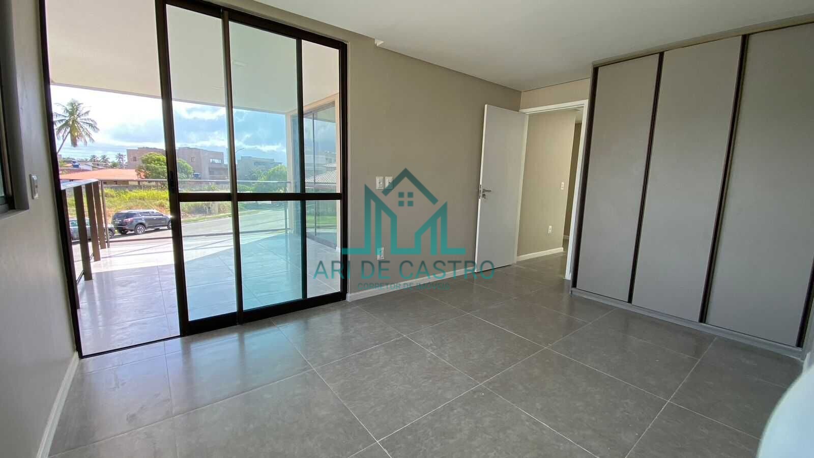 Casa à venda com 4 quartos, 353m² - Foto 6