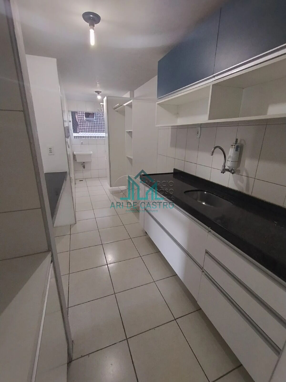 Apartamento para alugar com 2 quartos, 60m² - Foto 7