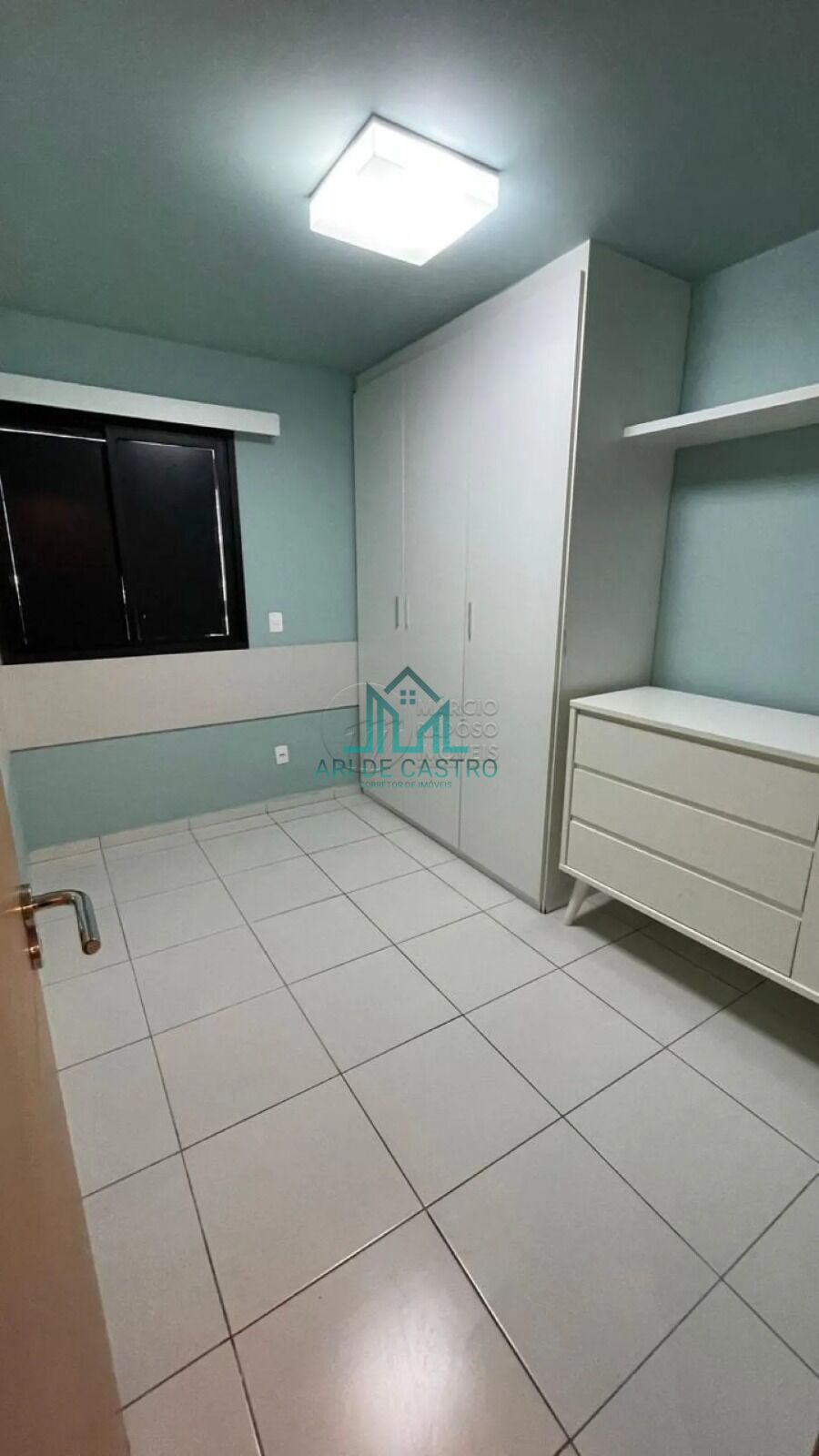 Apartamento à venda com 2 quartos, 56m² - Foto 9