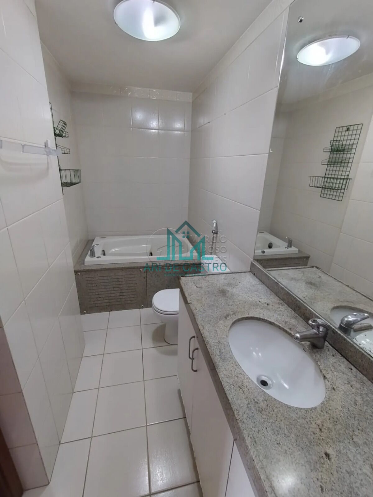 Apartamento para alugar com 4 quartos, 190m² - Foto 6