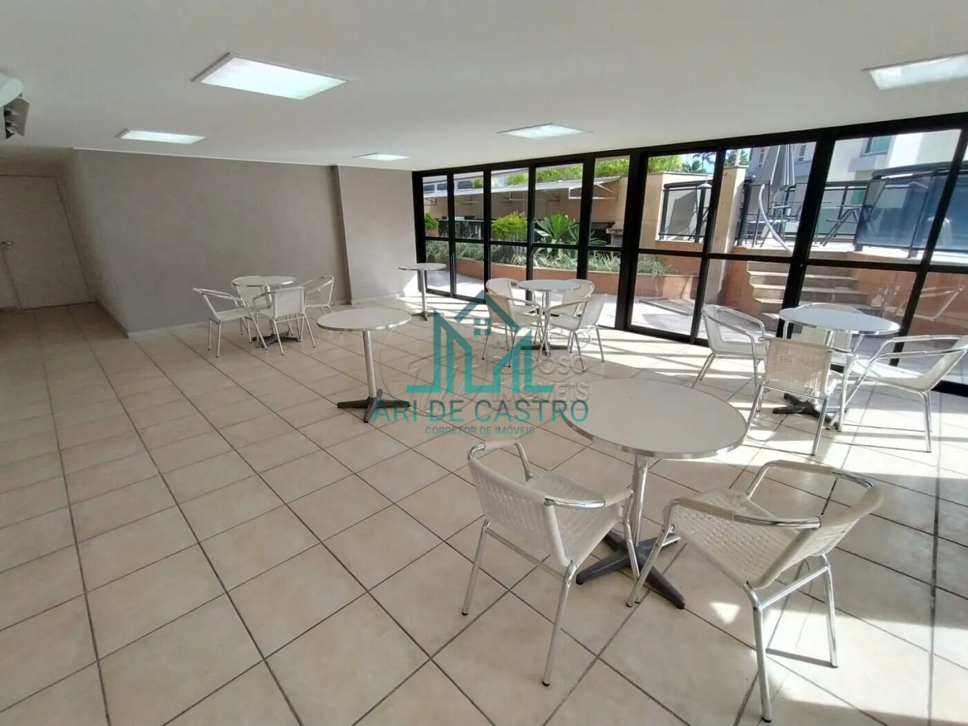 Apartamento para alugar com 4 quartos, 190m² - Foto 21