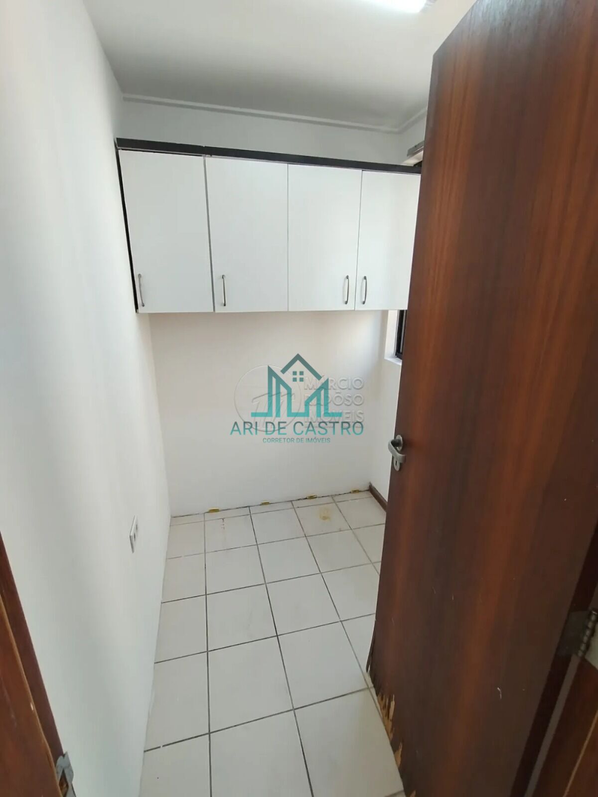 Apartamento para alugar com 4 quartos, 190m² - Foto 18