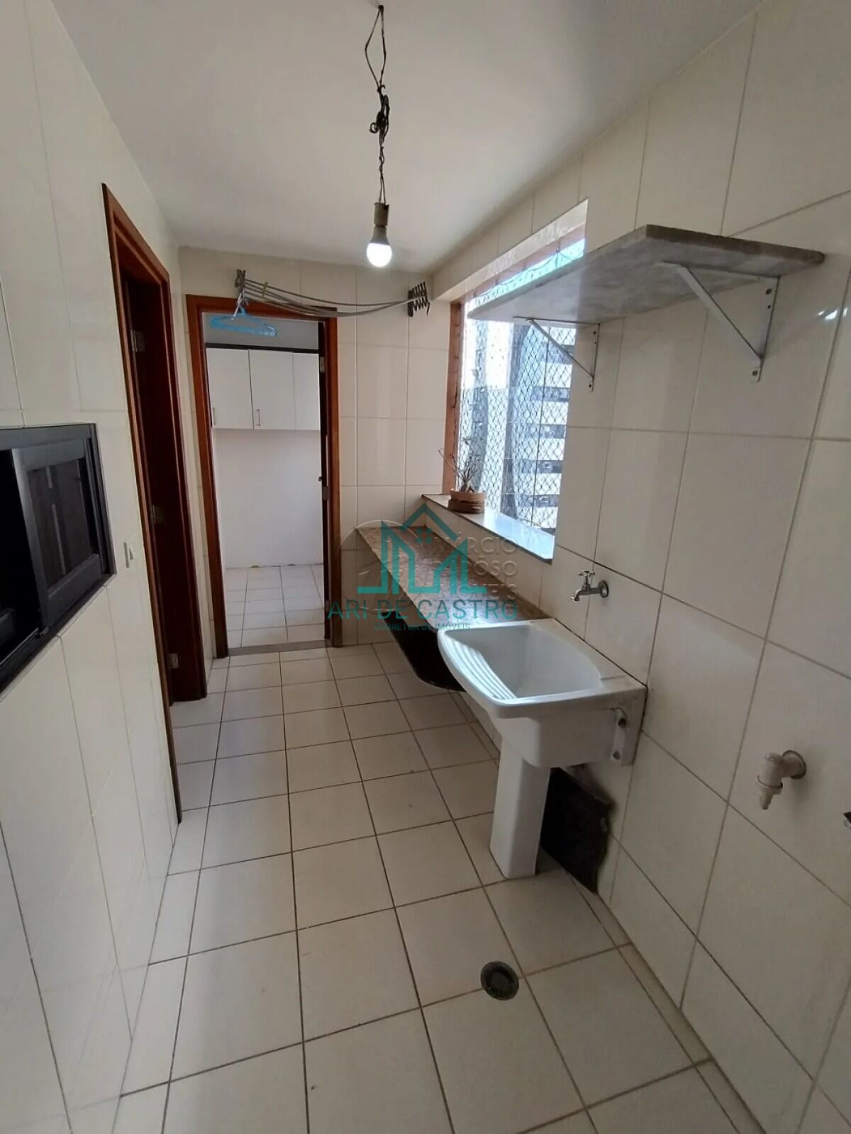 Apartamento para alugar com 4 quartos, 190m² - Foto 17