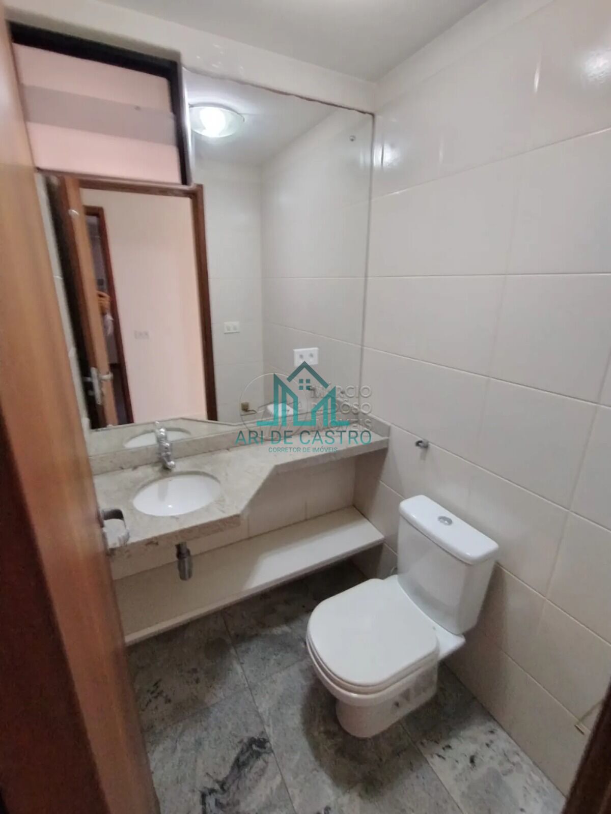 Apartamento para alugar com 4 quartos, 190m² - Foto 7