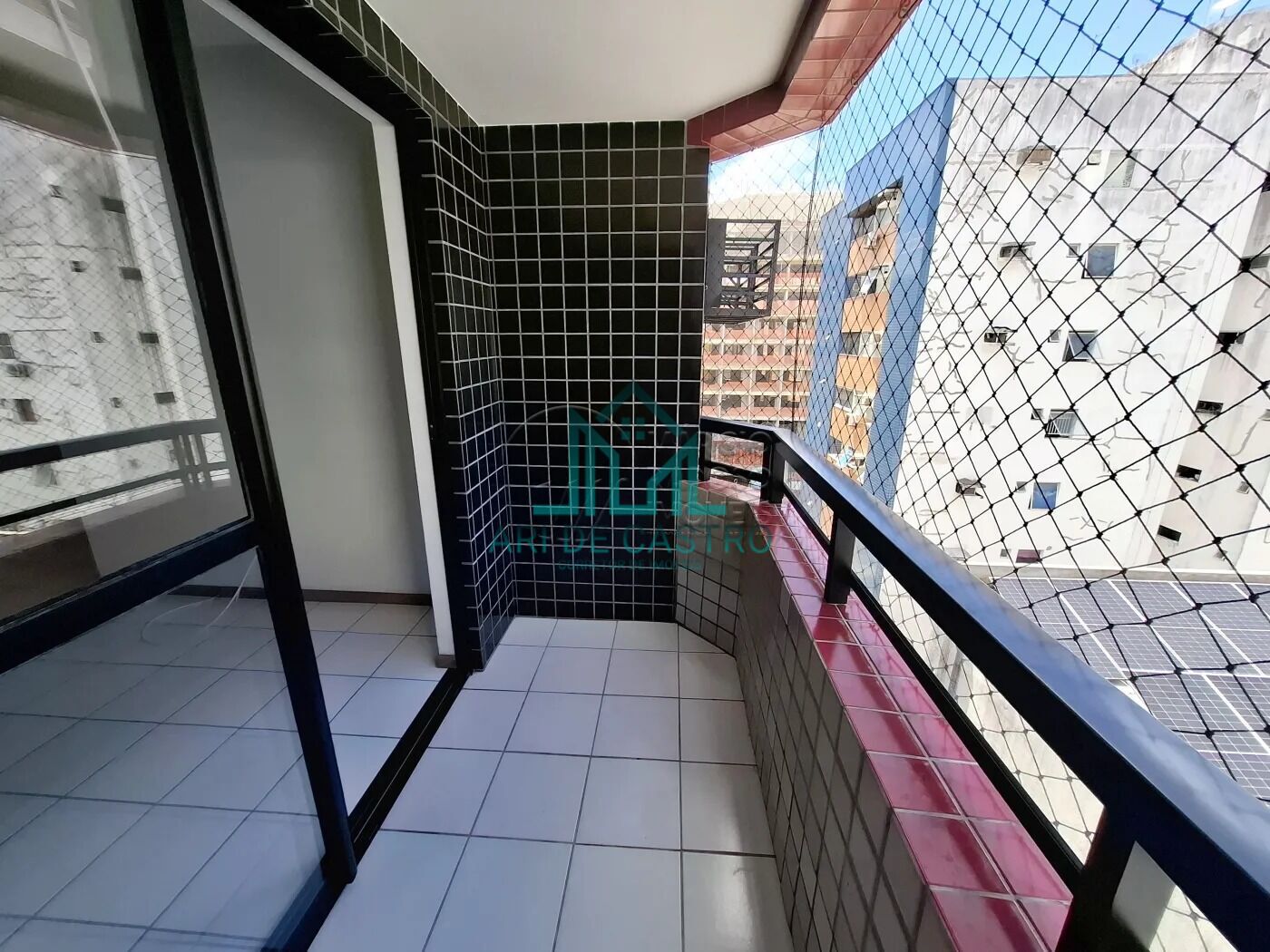 Apartamento à venda com 3 quartos, 89m² - Foto 3