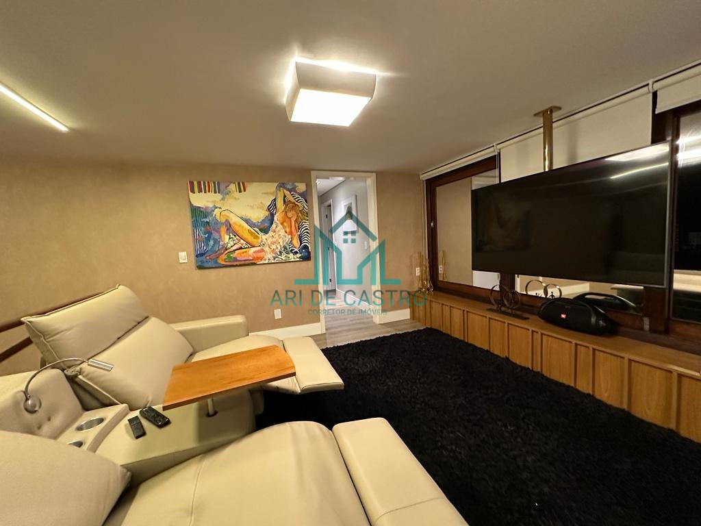 Casa à venda com 4 quartos, 560m² - Foto 17