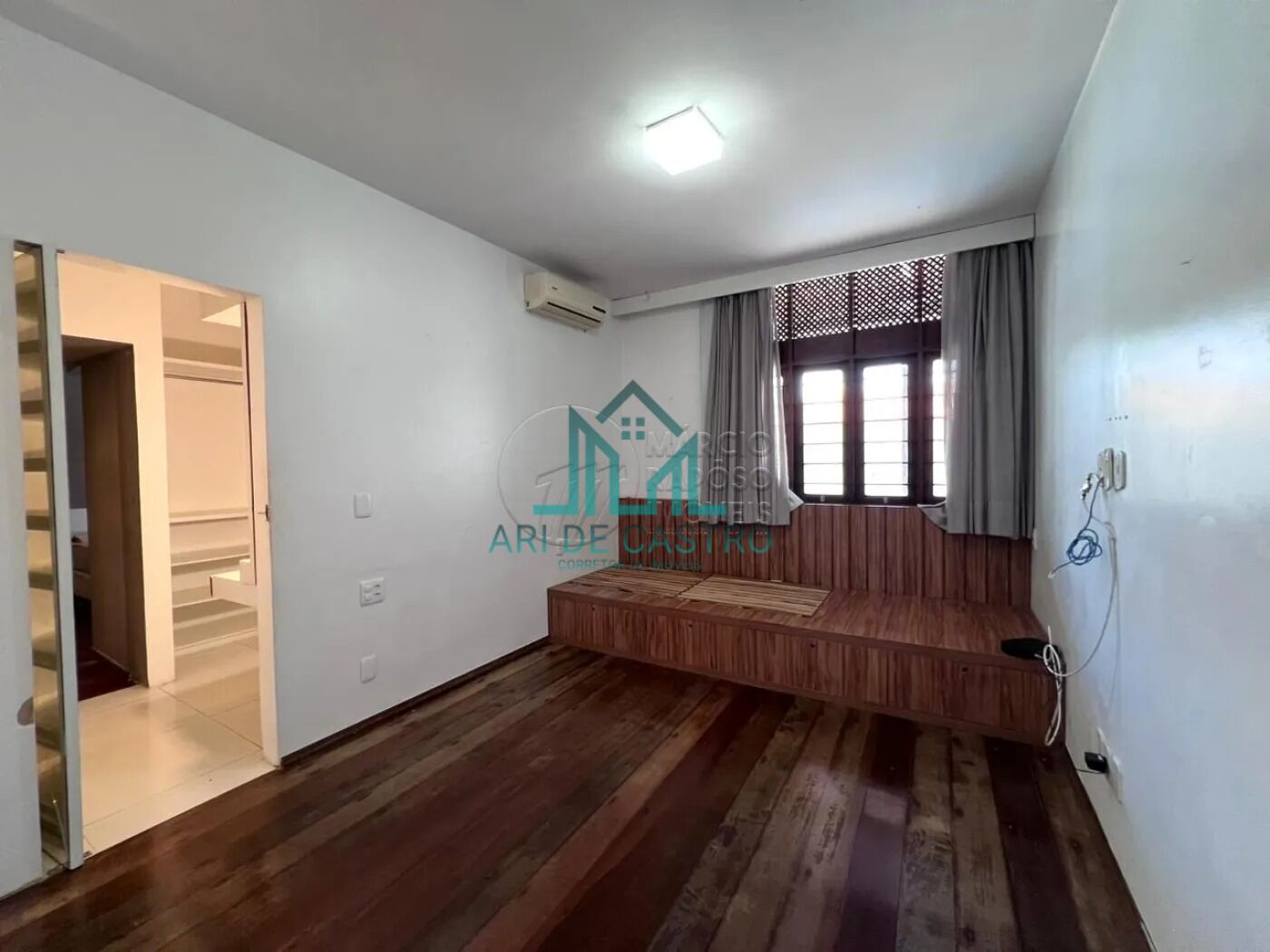 Casa de Condomínio à venda com 4 quartos, 407m² - Foto 10