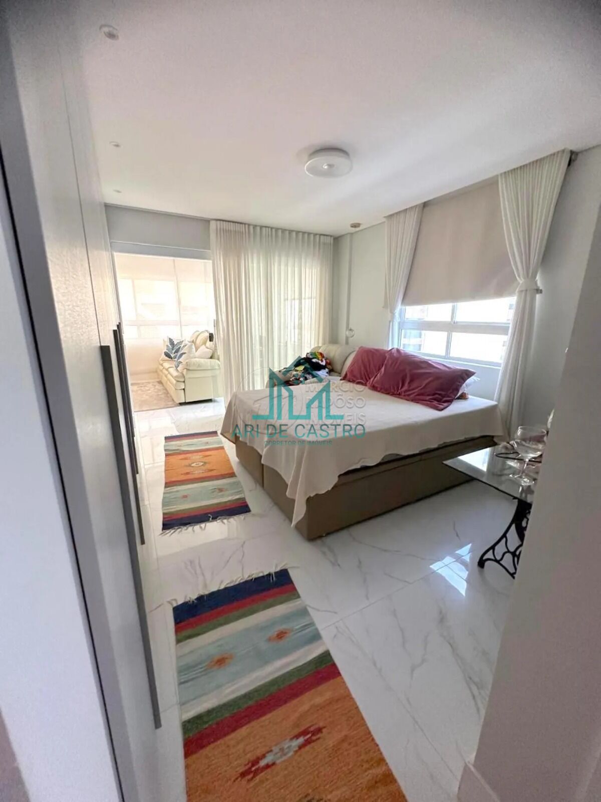 Apartamento à venda com 2 quartos, 155m² - Foto 13