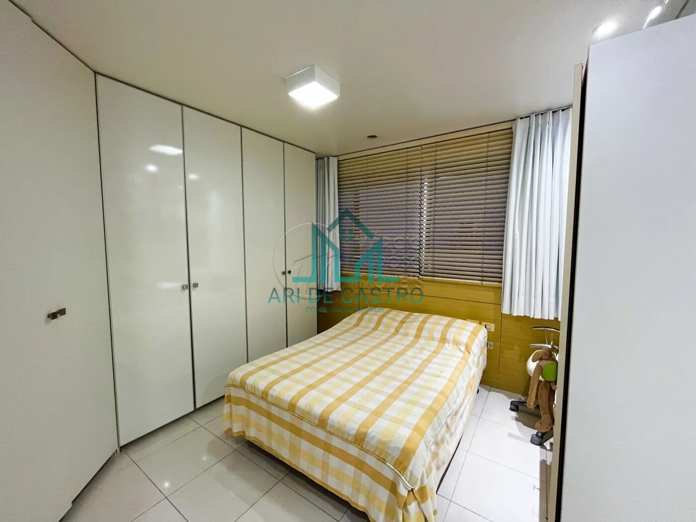 Cobertura à venda com 4 quartos, 304m² - Foto 18