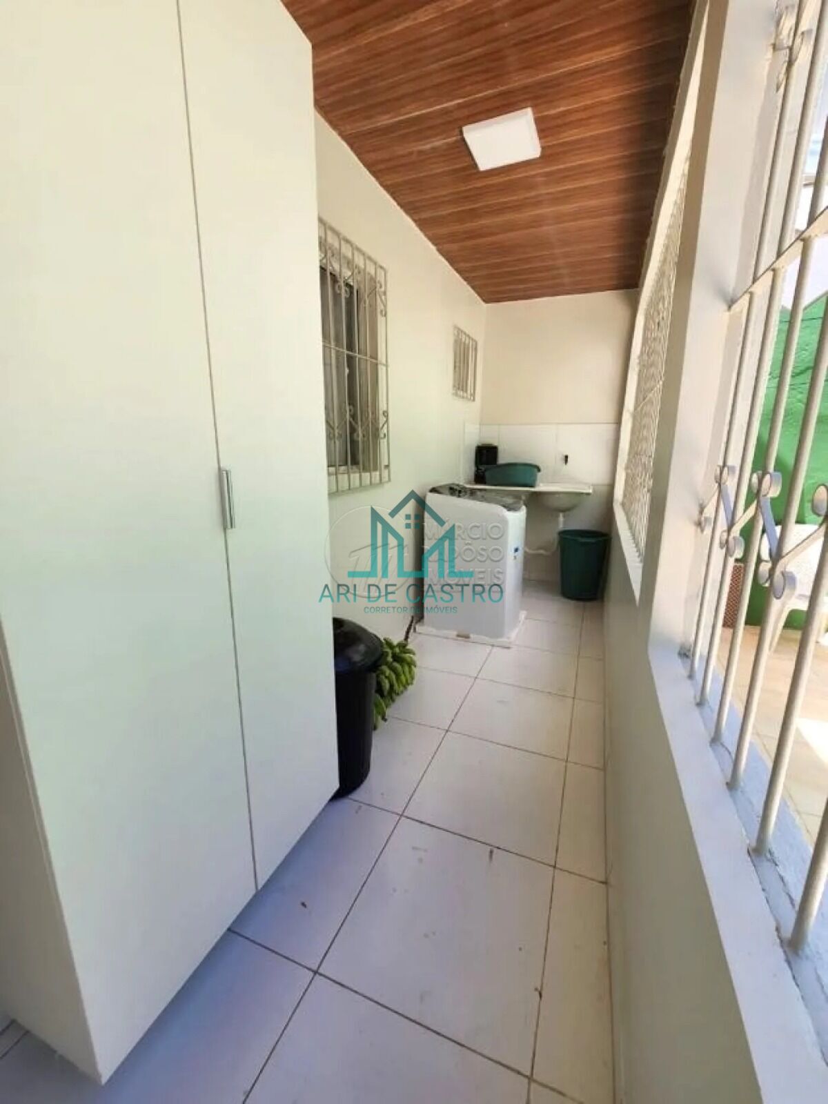 Casa à venda com 3 quartos, 170m² - Foto 13