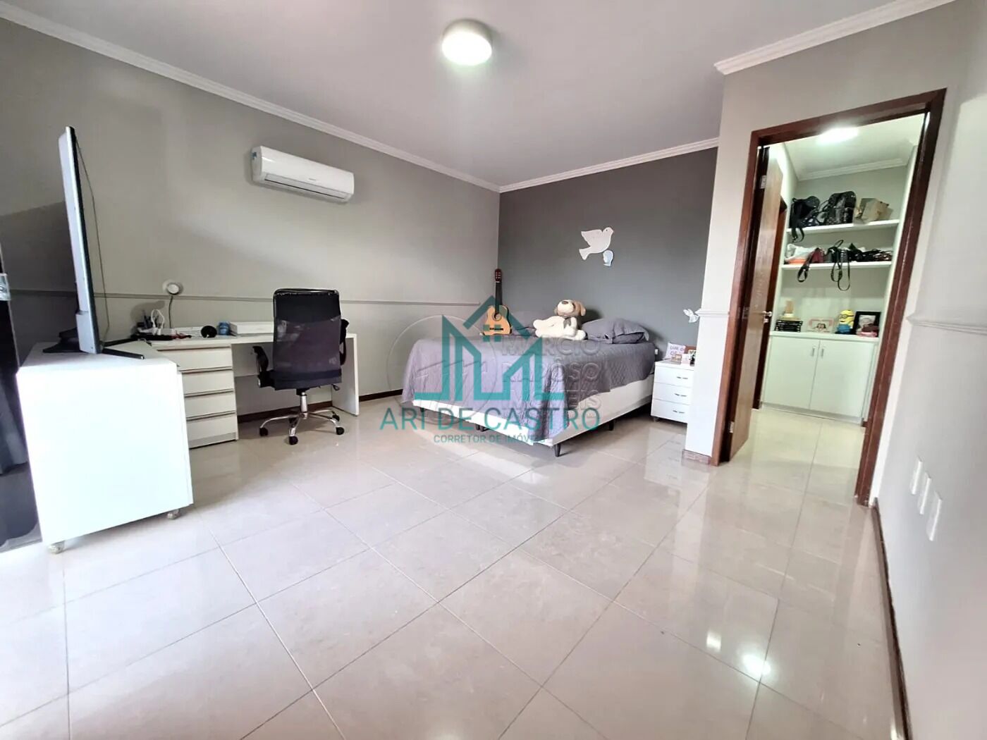 Casa à venda com 4 quartos, 272m² - Foto 31