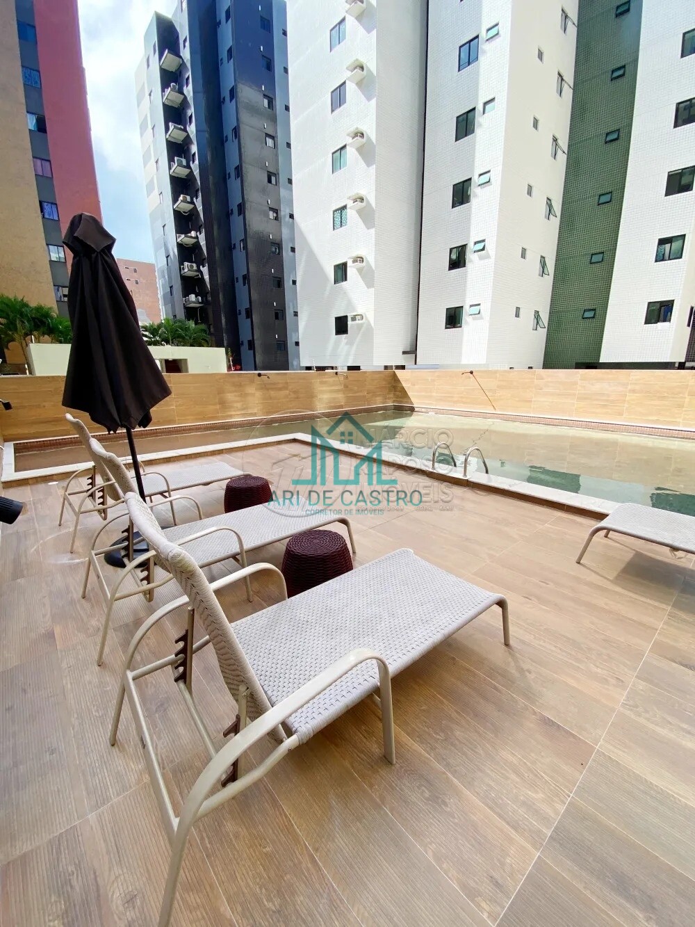 Apartamento à venda com 1 quarto, 44m² - Foto 10