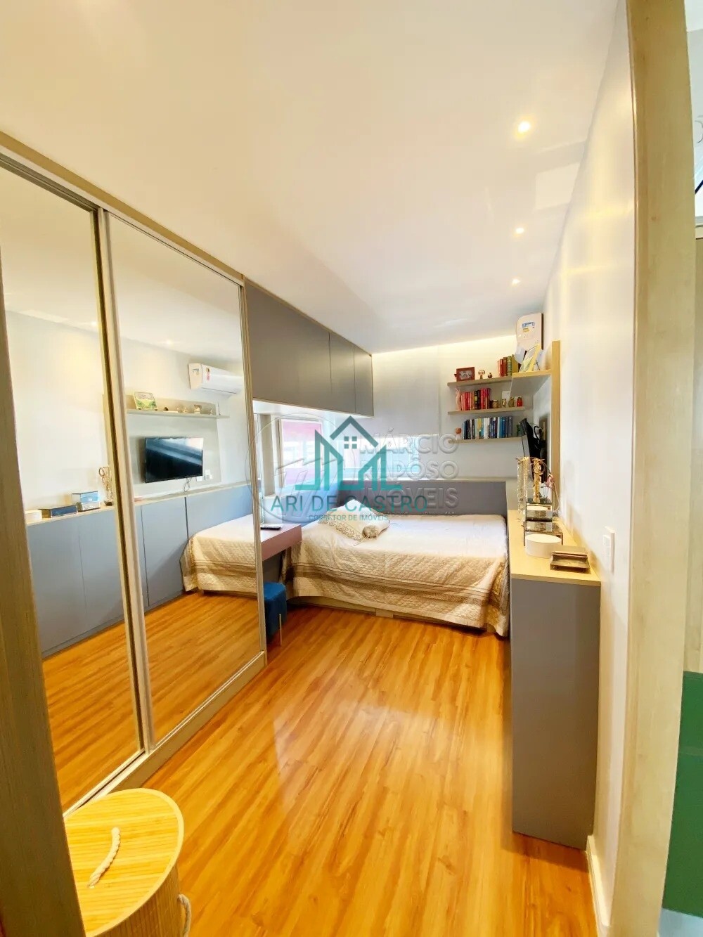 Apartamento à venda com 1 quarto, 44m² - Foto 7