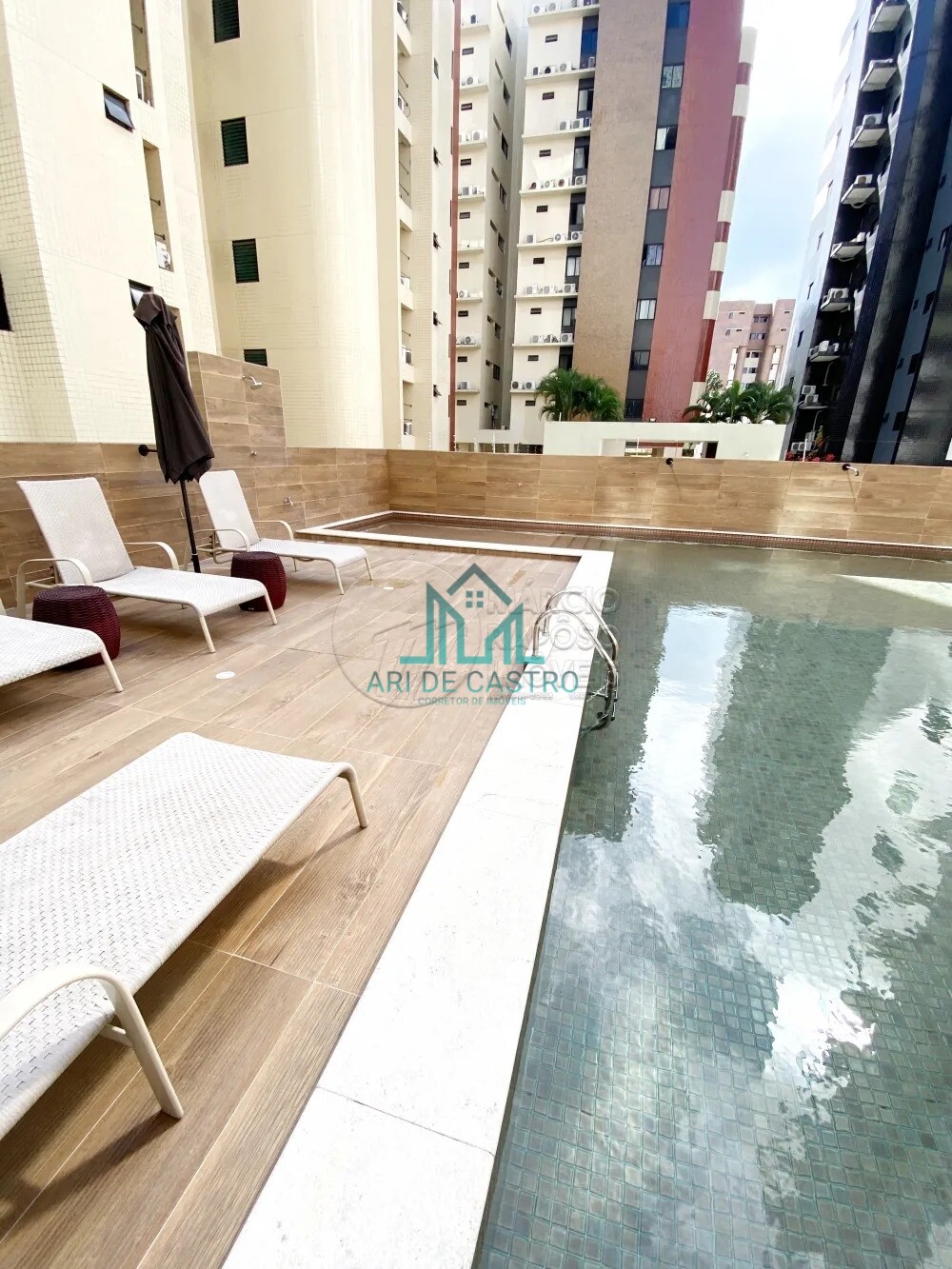 Apartamento à venda com 1 quarto, 44m² - Foto 11