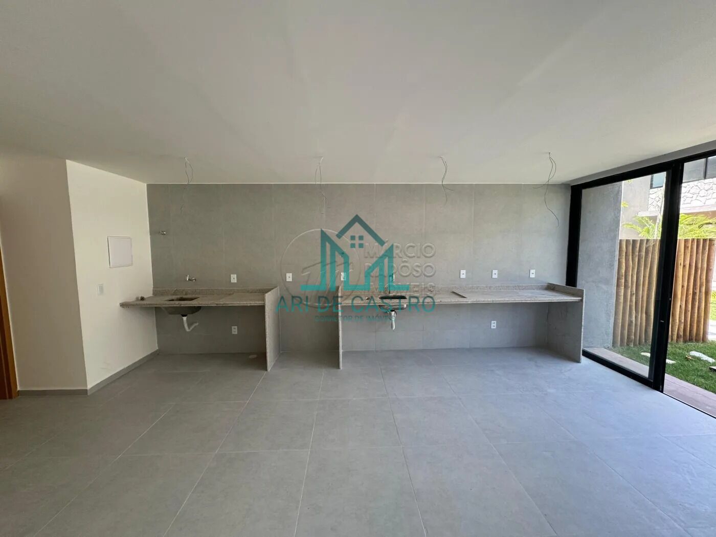 Apartamento à venda com 2 quartos, 70m² - Foto 6