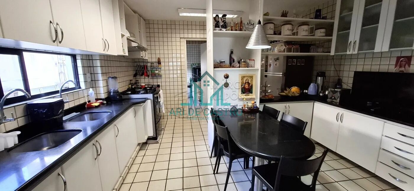 Apartamento à venda com 4 quartos, 270m² - Foto 14