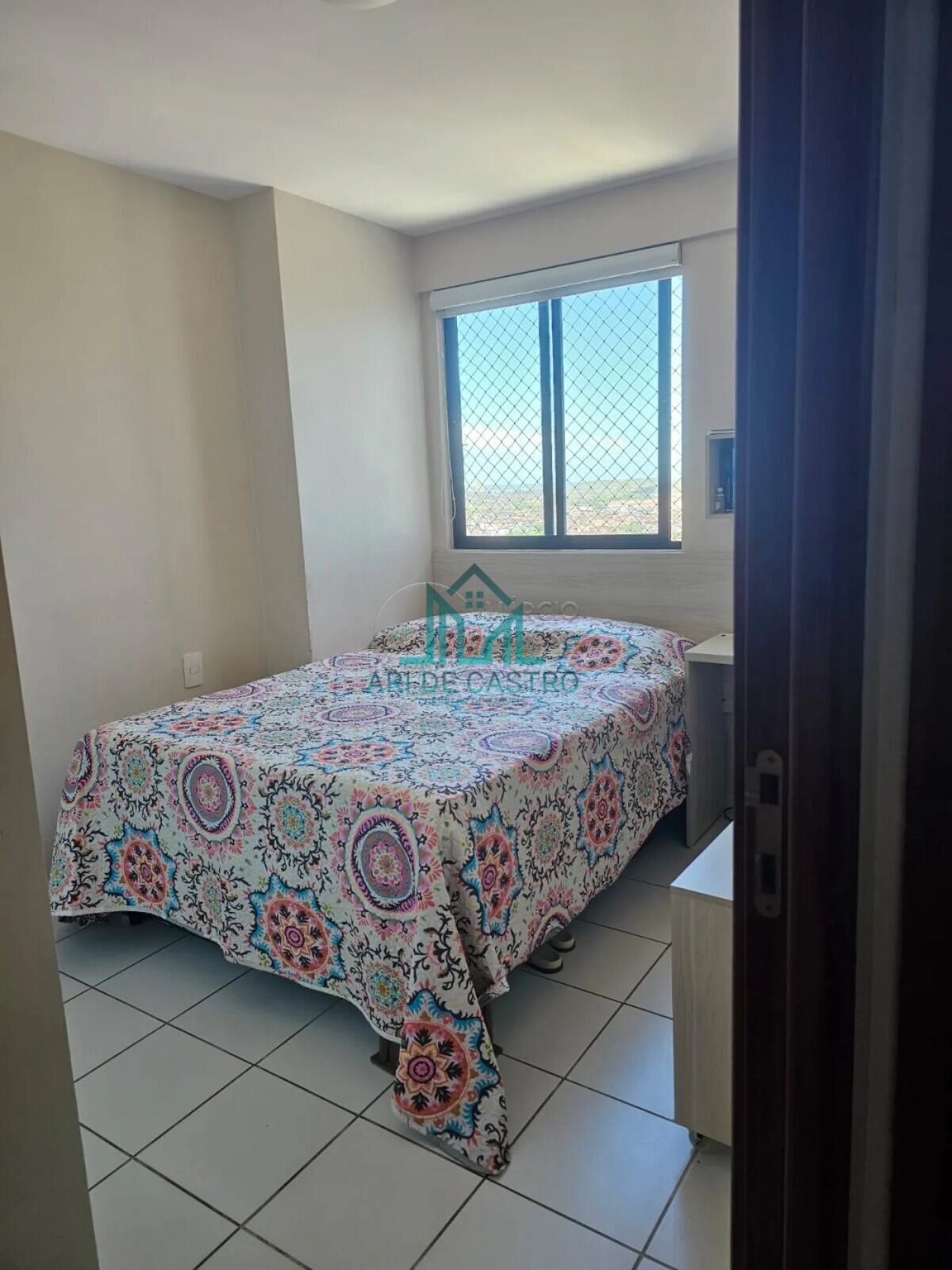 Apartamento à venda com 3 quartos, 85m² - Foto 4