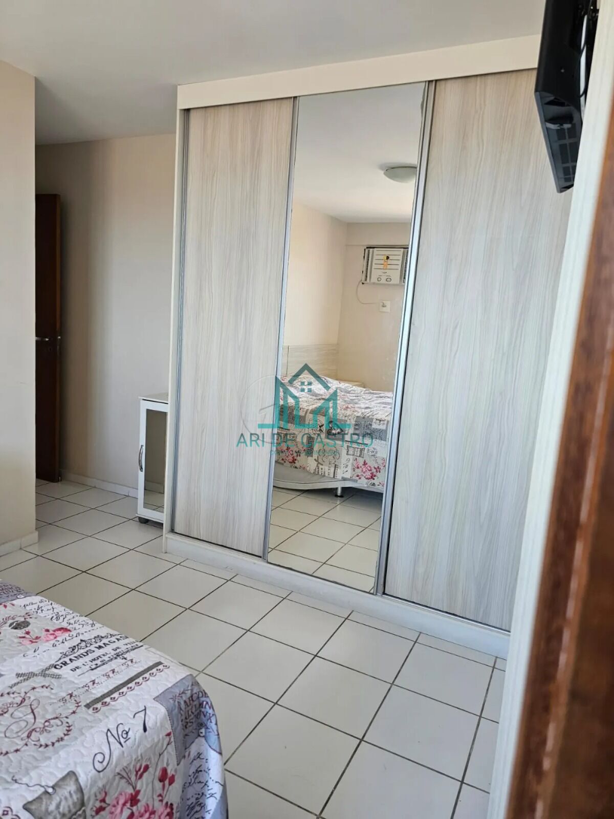 Apartamento à venda com 3 quartos, 85m² - Foto 9