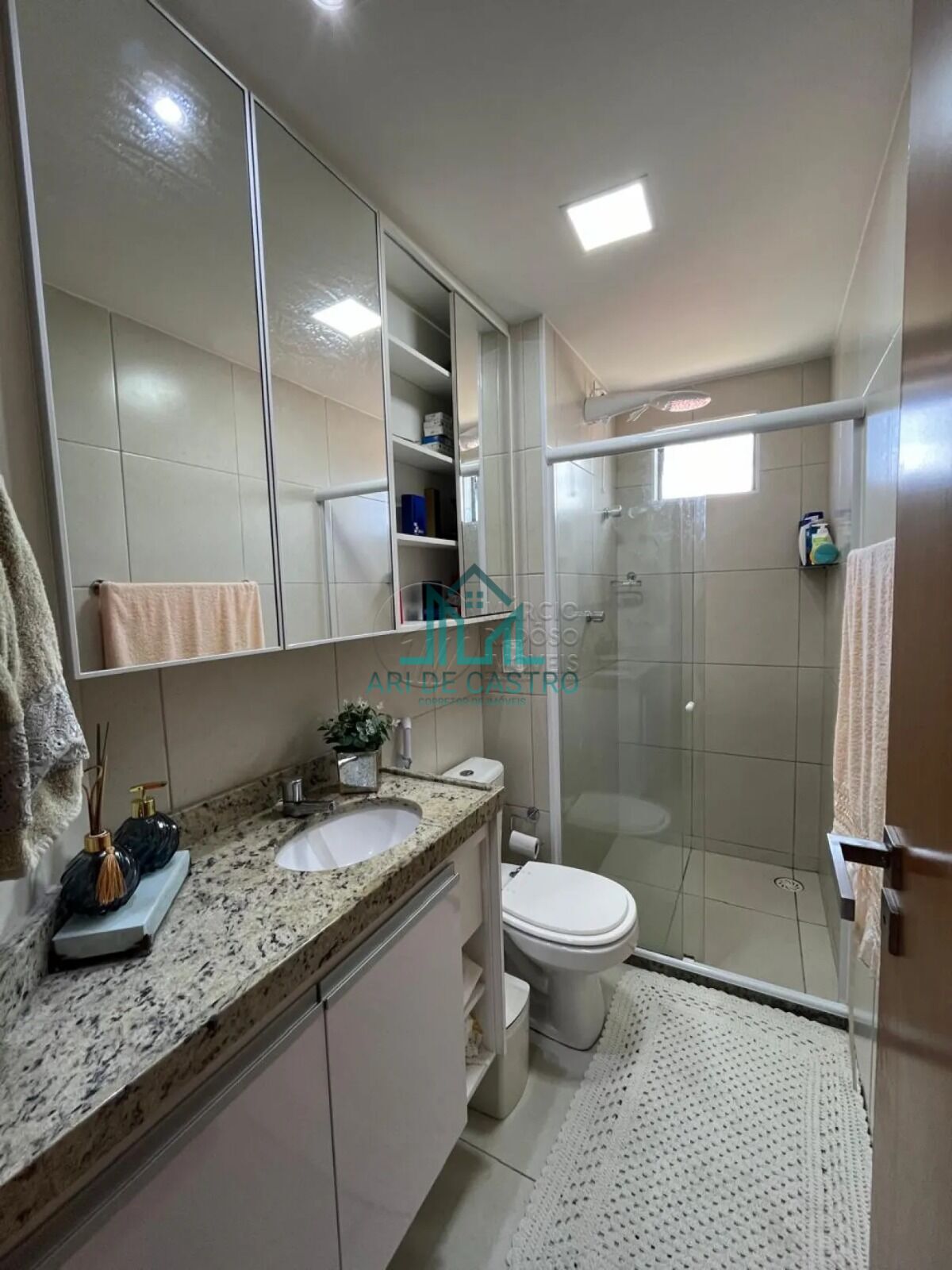 Apartamento à venda com 3 quartos, 76m² - Foto 7