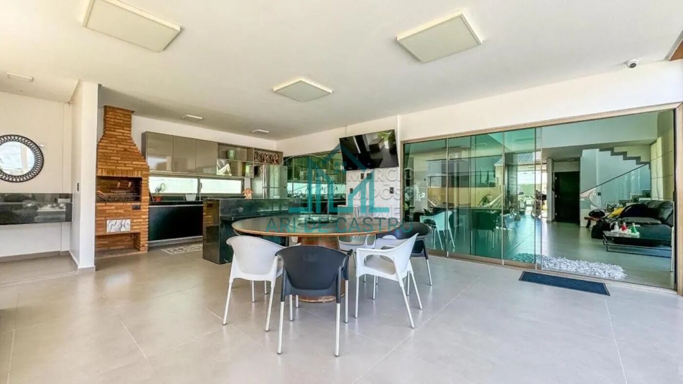 Casa à venda com 4 quartos, 400m² - Foto 5