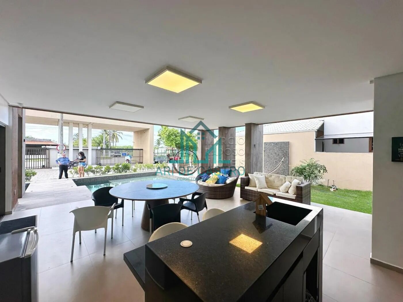 Casa à venda com 4 quartos, 400m² - Foto 4