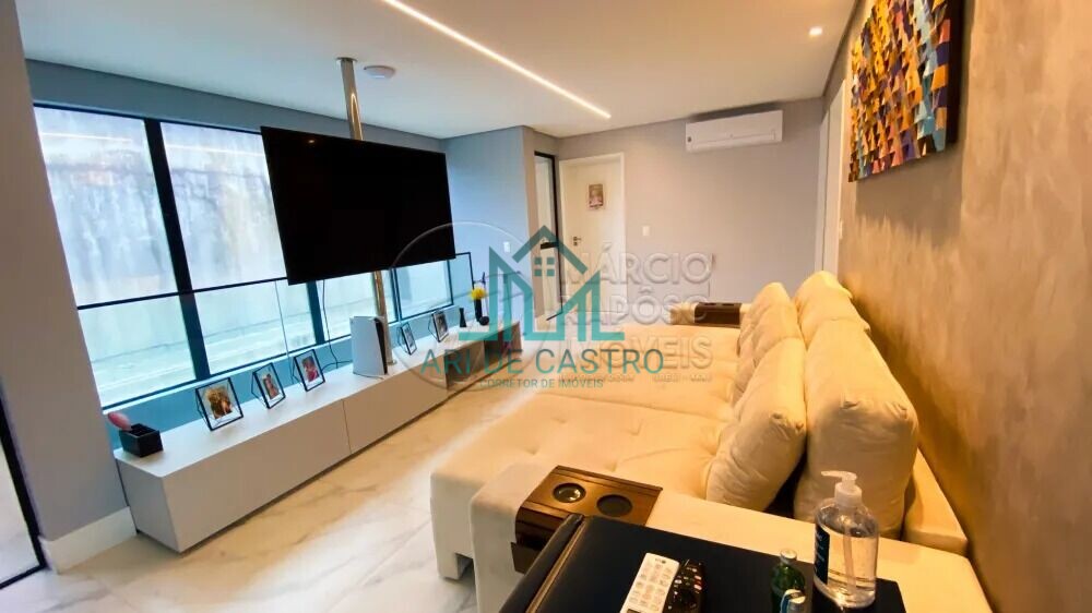 Casa à venda com 5 quartos, 376m² - Foto 9